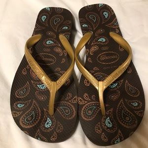 Havaianas ‘high’ with wedge heel